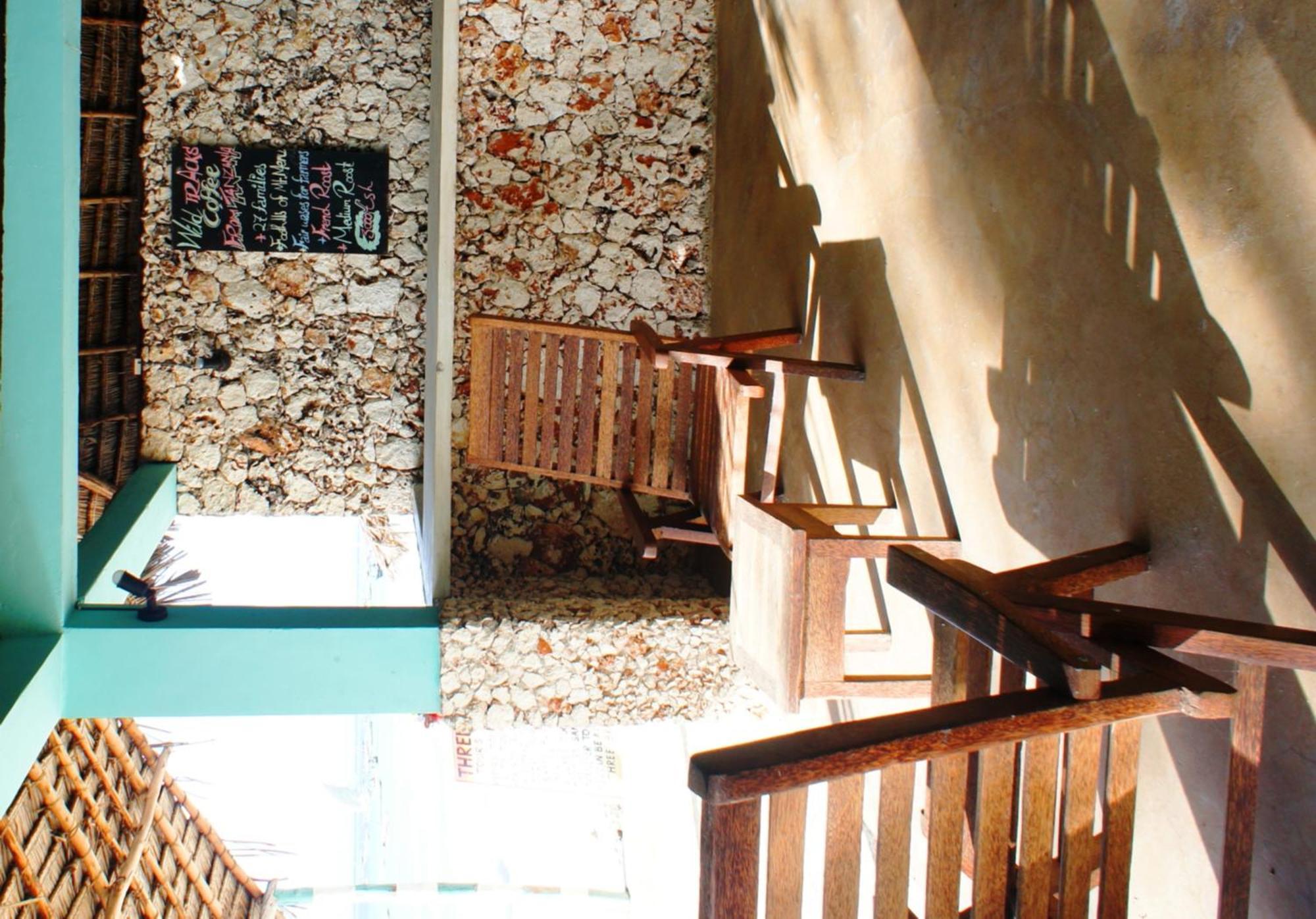 Smiles Beach Hotel Nungwi Luaran gambar