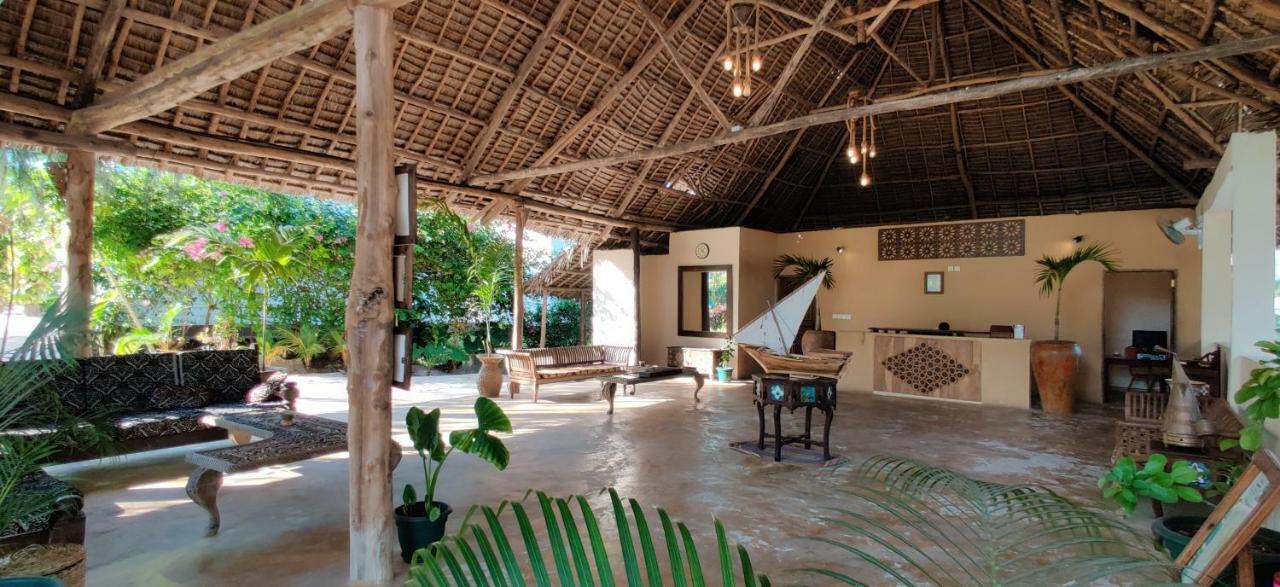 Smiles Beach Hotel Nungwi Luaran gambar